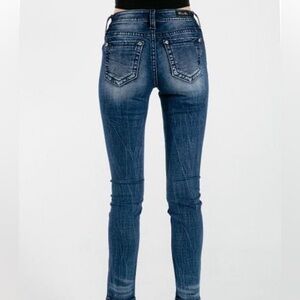 Miss Me Los‎ Angeles Mid-Rise Skinny Size 27 Dark Wash